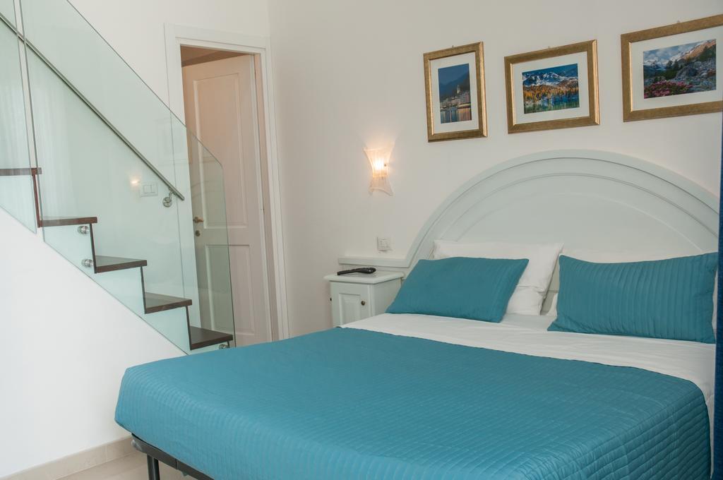 Agriturismo Il Casale Di Monica Rivotorto Eksteriør billede