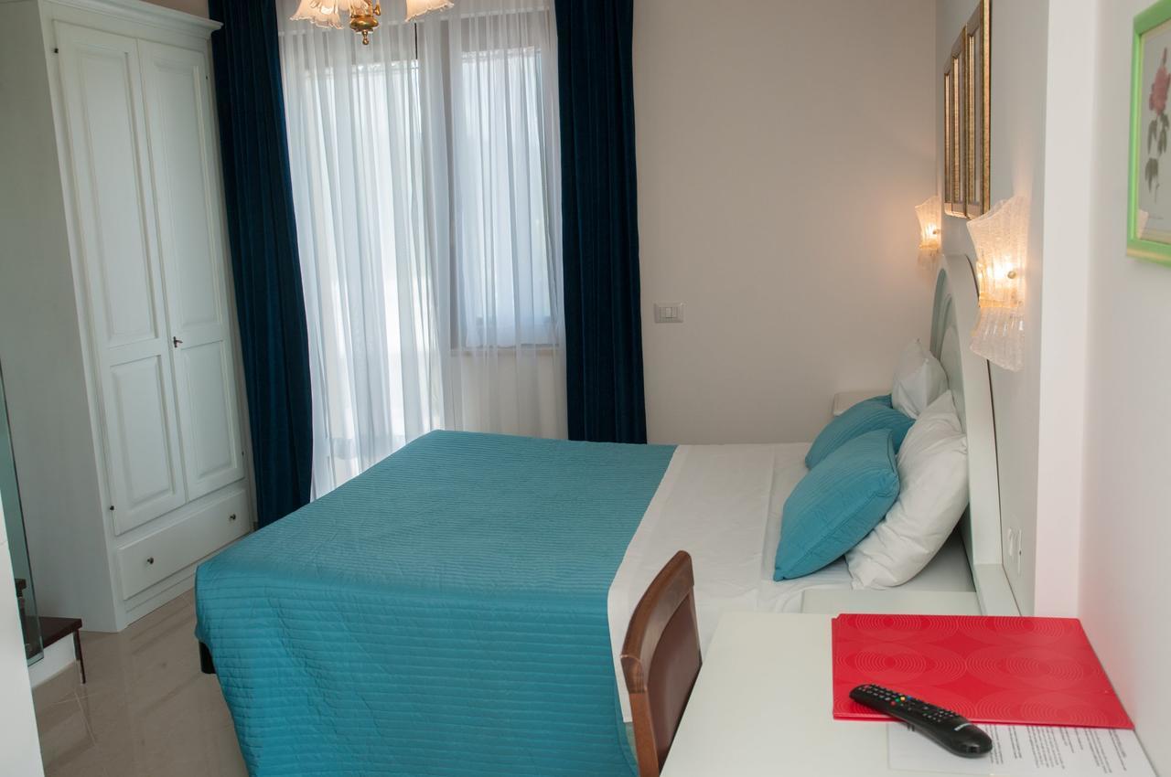 Agriturismo Il Casale Di Monica Rivotorto Eksteriør billede
