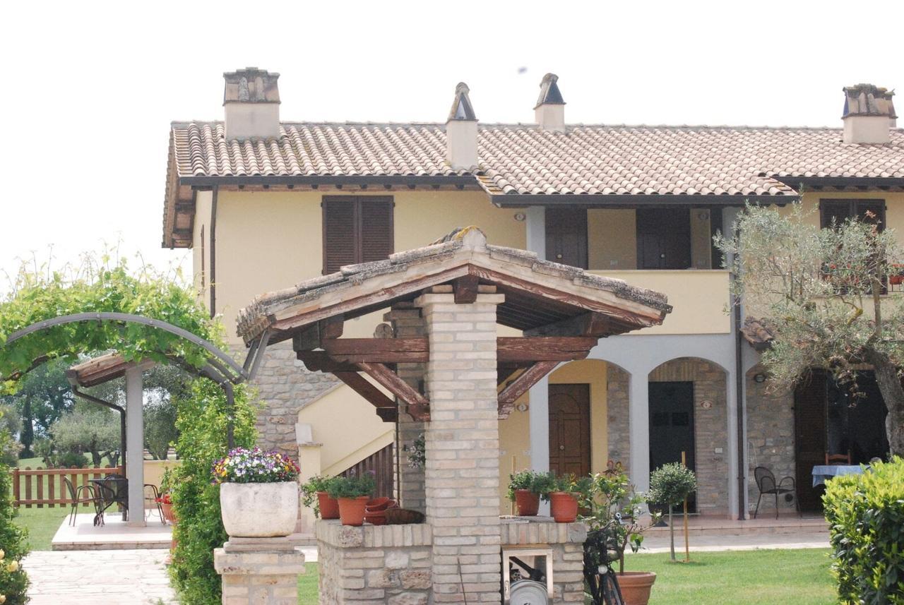 Agriturismo Il Casale Di Monica Rivotorto Eksteriør billede