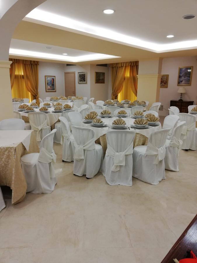Agriturismo Il Casale Di Monica Rivotorto Eksteriør billede